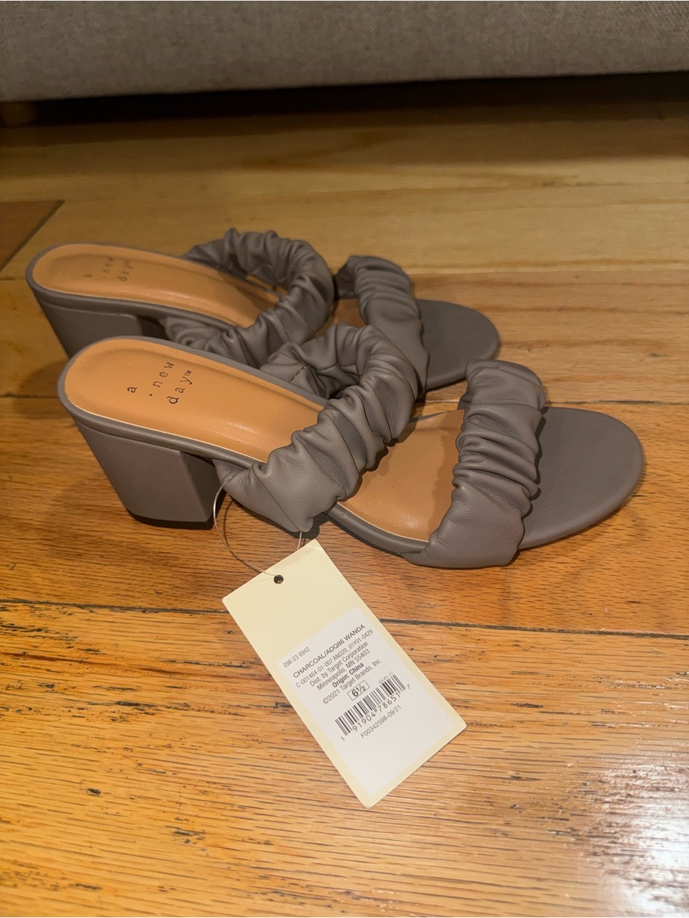 BRAND NEW size 6.5 healed sandals